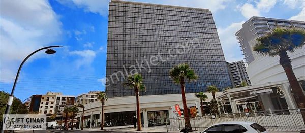 Manisa Meydan Projesinde Köşe Çift Cepeli Masrafsız Ofis