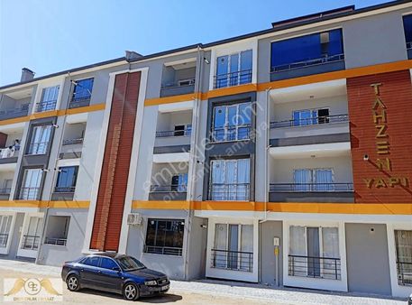 Suluova M.y.okulu Karşısında Satılık Sıfır Arakat 1+1 Daire