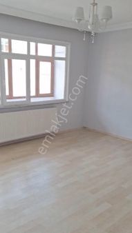 Sevgi Emlak’tan Temiz Kiralık Daire