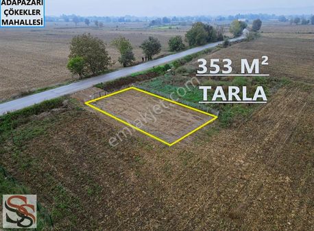 Adapazarı Çökeklerde Cadde Üzeri Etrafı Çevirili 352 M² Tarla