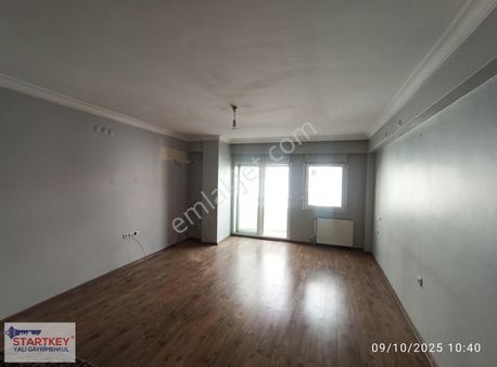 K.yaka Bahariye Mahallesi Kiralık 2+1 Doğalgazlı Ara Kat Daire