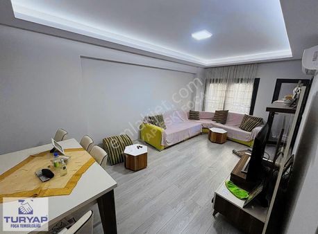 Karşıyaka Demirköprü'nün Kalbinde Satılık 2+1 Daire