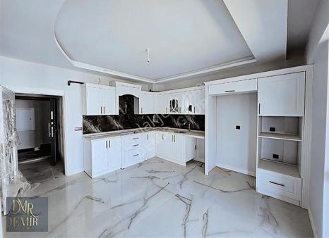 Demir Grup'tan Çaydaçıra Mahallesinde 4+1 Daire