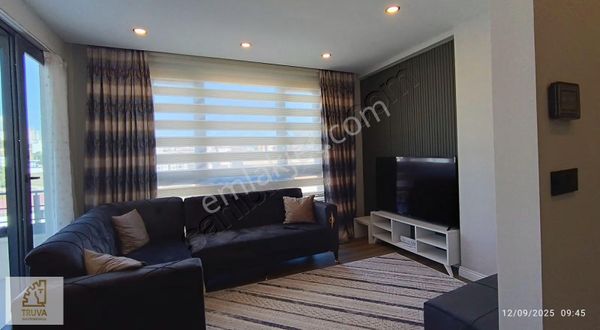 Truva//dan Kiralık Geniş Esyali1+1 Daire