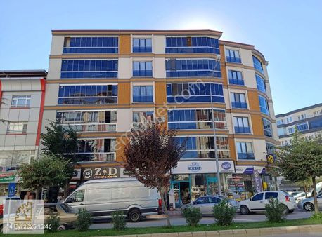 Truva/ahmet Kömürcü'den Suluova'da Satılık 3+1 Geniş Daire