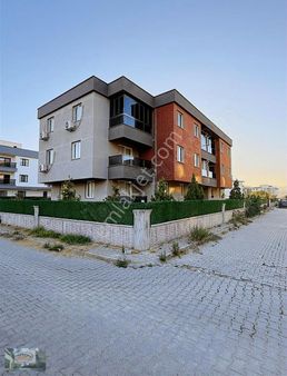 Akman Gayrimenkul'den Muradiye'de Satılık Site İçi 2+1 Daire