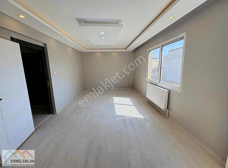 Satılık İzbana Yakın 3+1 Doğalgazlı Daire