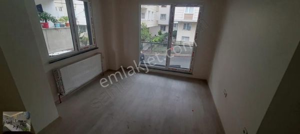 Sancaktepe Kemal Türkler Mah. Merkezi Konumda 2+1