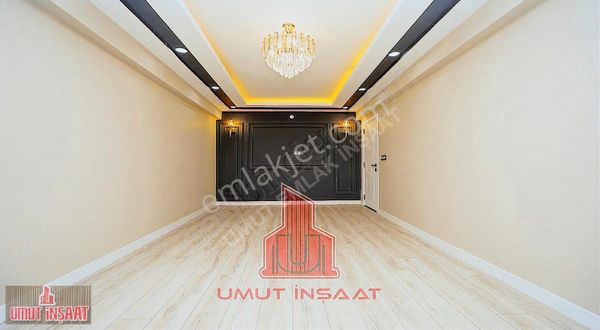 İbni Sina Okulu Karşısı