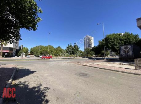 Fener Mahallesi Bülent Ecevit Bulvarı Üzeri Kiralık Köşe Dükkan