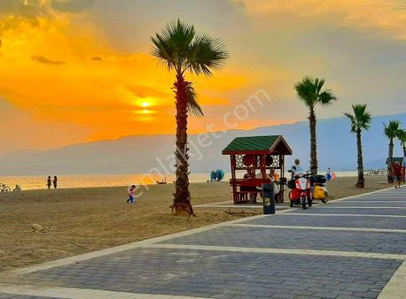 🛑🛑aktiften Akçay'da Satılık Denize 100mt Bahçeli Harika Tasarımlı Fırsat 2+1daire