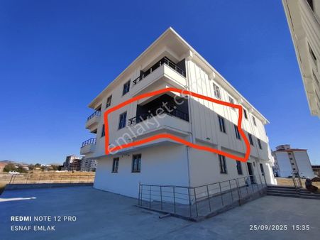 Esnaf Emlak'tan/hastane-kent Park Civarı/2+0 Satılık Daire