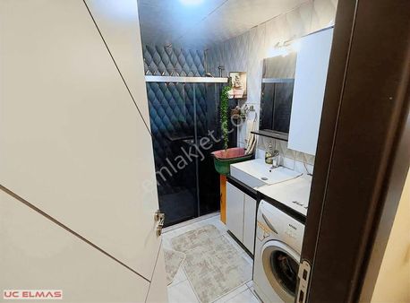 Üç Elmastan Kemalpaşa Mah. 2+1 Kapalı Otoparklı Kiralık Daire