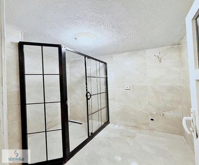 Esenyurt Kıraç İstiklal Mah. 2.kat Balkonlu 2+1 2.875.000 Tl