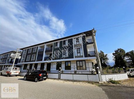 Ebeveyn Banyolu , Panjurlu Lüx 3+1 Kiralık Daire