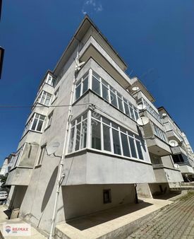 Remax Mid'den Toygar Mah. Ahenk Sitesinde Kiralık 2+1 Daire