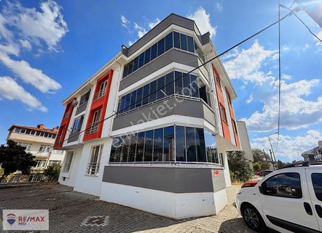 Remax Mid'den Plevne'de Modern 2+1 Kiralık Daire