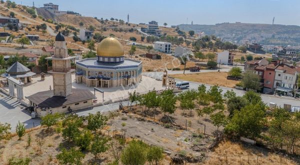 C21 Loca'dan Kuvayi Milliye'de İnşaat Ruhsatı Alınmış 288m² Arsa