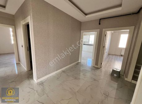 Fabrika Mahallesinde Oto Pazarına Yakın 3+1 Ferah Daire