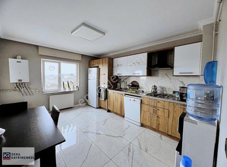 Çetinkaya Sitesinde Satılık 3+1 Daire Geniş Bakımlı