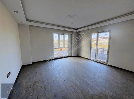 Kartepe Ertuğrulgazi Mahallesi Site İçersinde 3+1 Satılık Daire