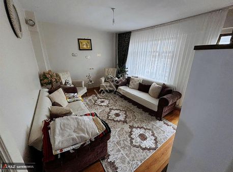 Ayaz Emlak'dan Acil Satılık 130 M2 3+1 Ara Kat Daire