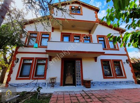 Kastamonu Emlak Gayrimenkul Satılık Gölköy'de Bahçeli Müstakil