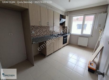 Brothersdan Reşadiye Mah.2+1 105m2 İskanlı Kiralık Daire