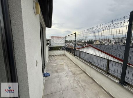 Başiskele Yeşilyurt Ebeveyn Banyolu Ferah Fırsat 4+1 Çatı Dubl.