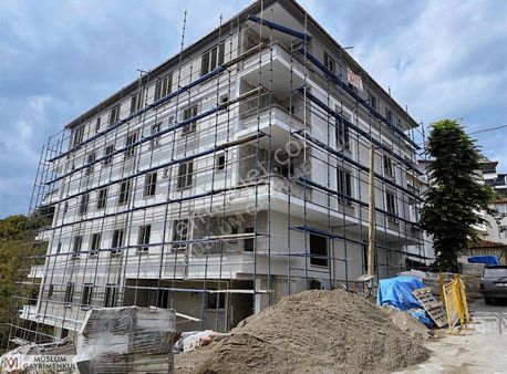 Müslüm Gayrimenkul'den Cam Balkon,kombi Takılı 2+1 Fırsat Daire