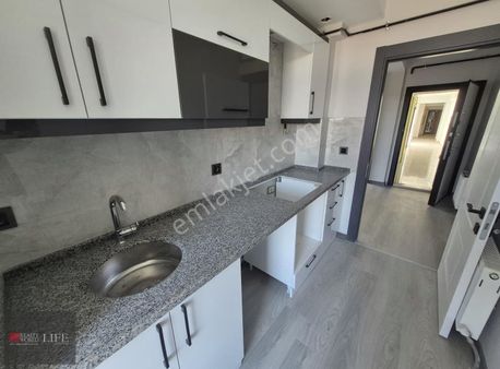 Rw Lıfe // Sütlüce Mahallesinde Satılık 2+0 Daire