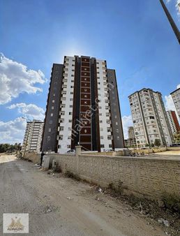 Adakent Den Mükemmel Konumda Satlık 1+1