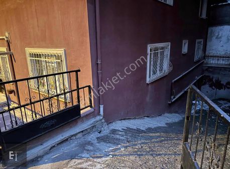 Eray Emlak'tan Kiralık Giriş 100m2 2+1 Kullanışlı Daire