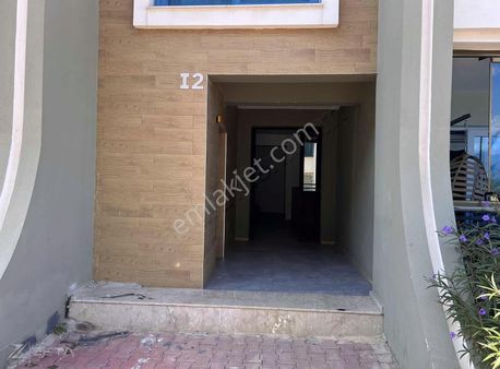 Zeta - Hazalkent Havuzlu Site Satılık 3+1 Daire