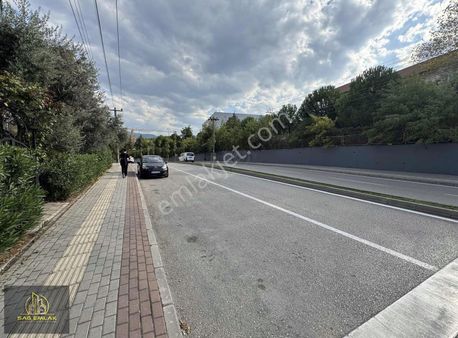 Beşevler Caddesi Üzerinde Kiralık İş Yeri