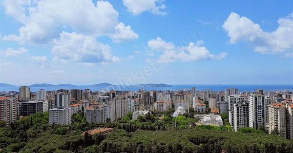 Kozyatağı Bayar Caddesinde 3+1 Deniz Manzaralı 122 M2 Ultra Lüks