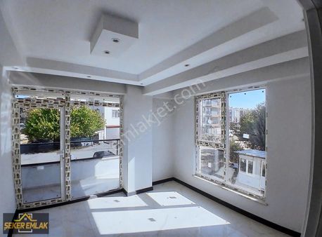 Şekerden Kafkascad.şehir Hastanesi Yakını 2+0 Daire