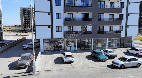 The Duru Team - Şehirhastanesi Karşısında Kiralık Dükkan