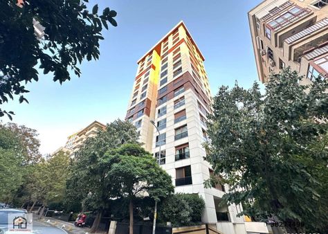 Suadiye De 3+1 Geniş Salonlu Balkonlu Ebeveynli Yeni Bina!