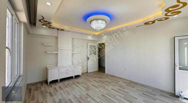 Özbeylerbeyi Gyo'dan Fıstıklık Merkezde Kiralık 2+1 Daire