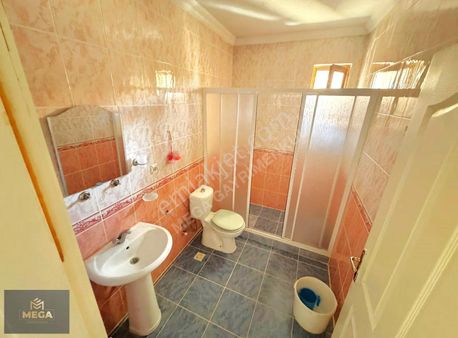 Mega'dan Ovacık Mh Üzerinde 3+1 Yapılı Ve Katda+asansörlü Kupon