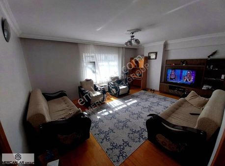 Mercanlar Grouptan Uğurmumcu Mah N Caddesine Cephe 3+1 Arakat