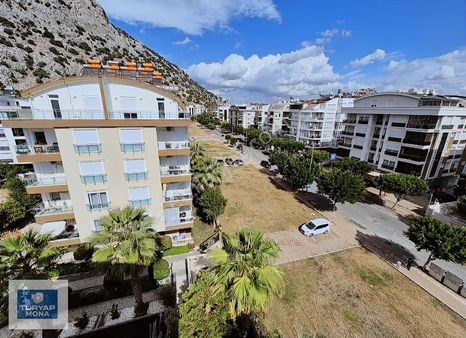 Konyaaltı Hurma Mahallesi'nde Havuzlu Site İçinde 1+1 Daire