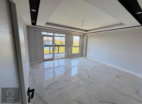 New Emlak'tan Esentepe De Satılık 3+1,her Katta Tek Daire