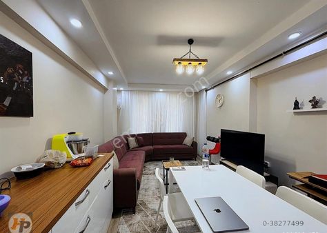 Cennet Mah.cadde Üstünde Yeni Bina'da Arakat Satılık Daire