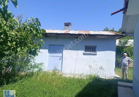 Erzincan Bedir. Emlaktan. Kiralik. Müstakil. Bahçeli. Ev