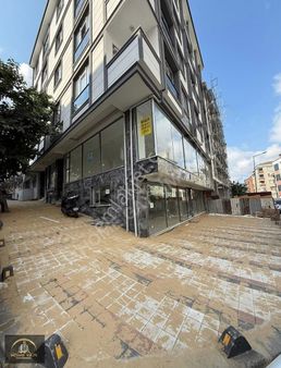 Home'dan Cadde Cepheli Satılık 240m Yatırımlık Giriş Dükkan Acil