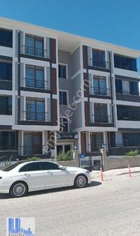 Bedir. Emlaktan. Demırkent. Girişte. 3+1 Asansörlü Lx Daire