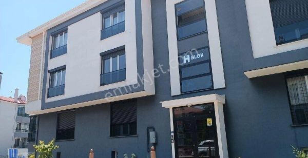 Bedir Emlkatan. Ergenokon Mahlesinde Karaca. Evlerinde Satılık Daire