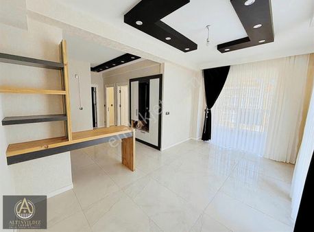 Altınyıldız Emlaktan Erkmen Cumhuriyette Kiralık 2+1lüks Daire